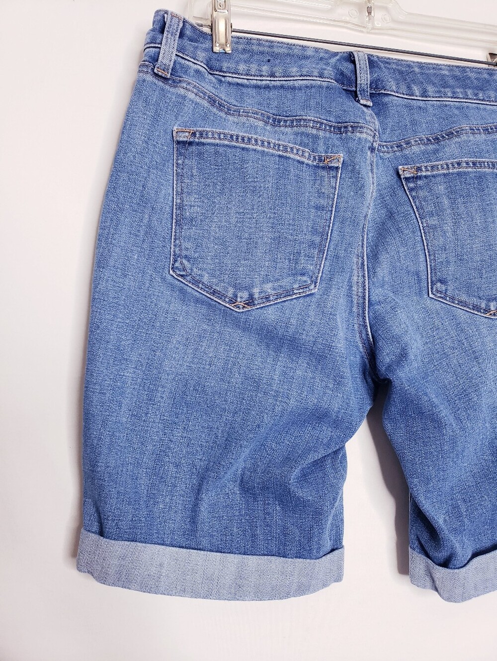 Talbots Flawless Girlfriend Short Stretch Cuffed Denim Jean Shorts Womens Size 6 - Picture 5 of 10